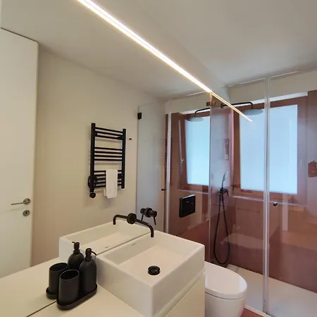 Travessa Da Laje Rooftop House * Porto