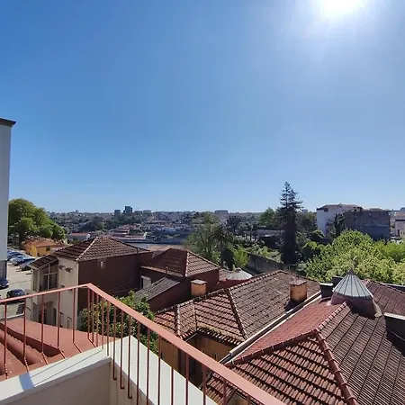 Travessa Da Laje Rooftop House